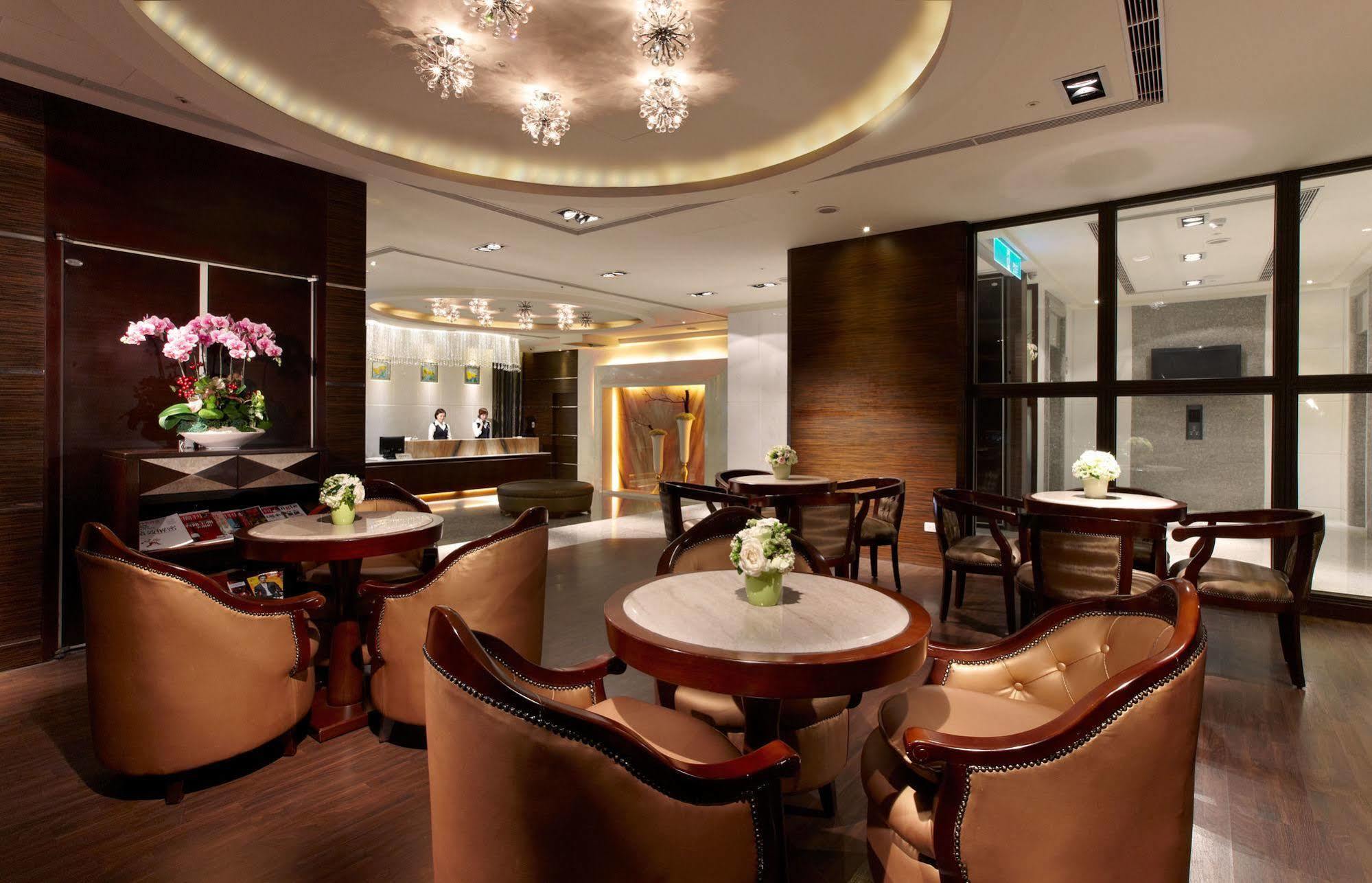 Taichung Charming City Hotel Esterno foto