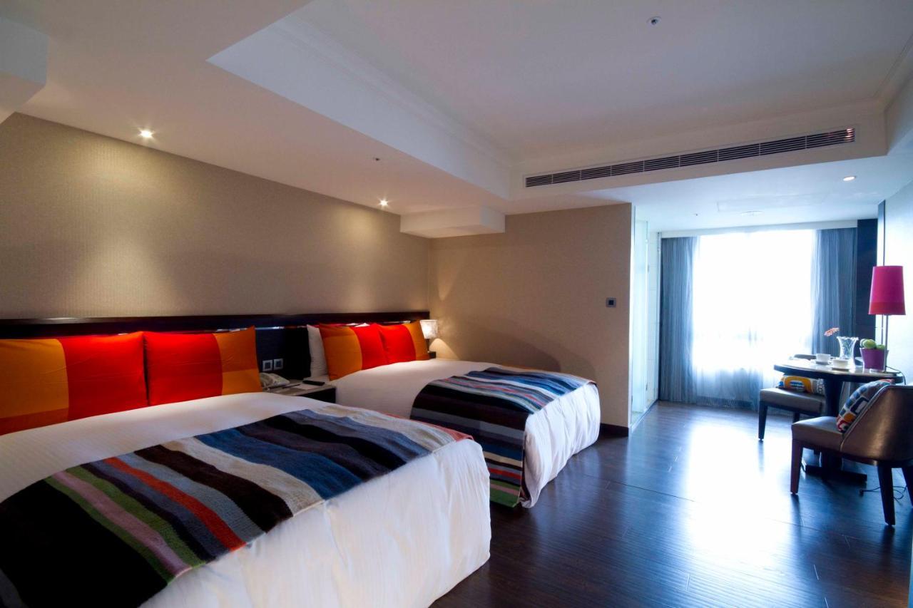 Taichung Charming City Hotel Esterno foto